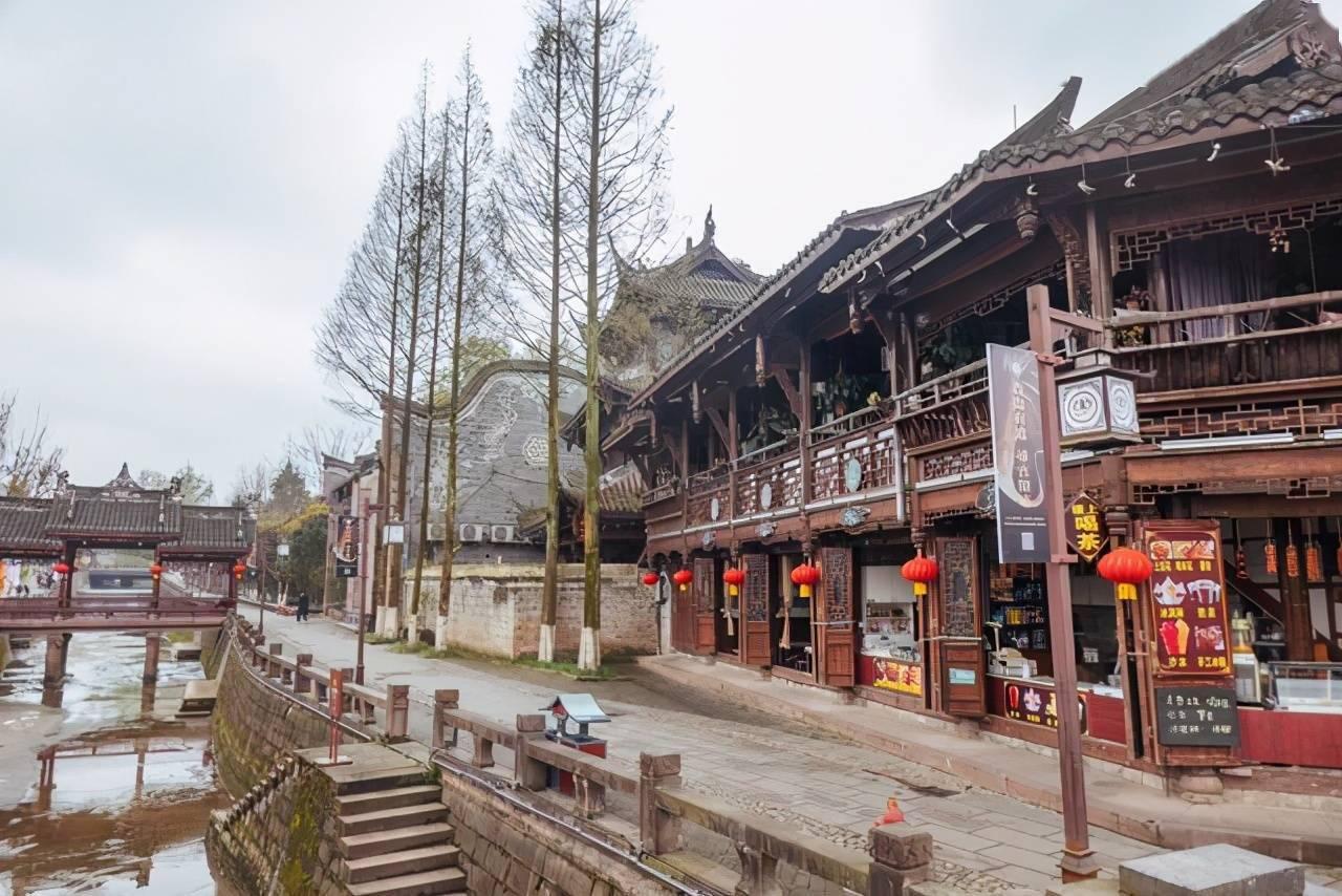 小鹏X9正式开启全国交付,配800V高压快充平台